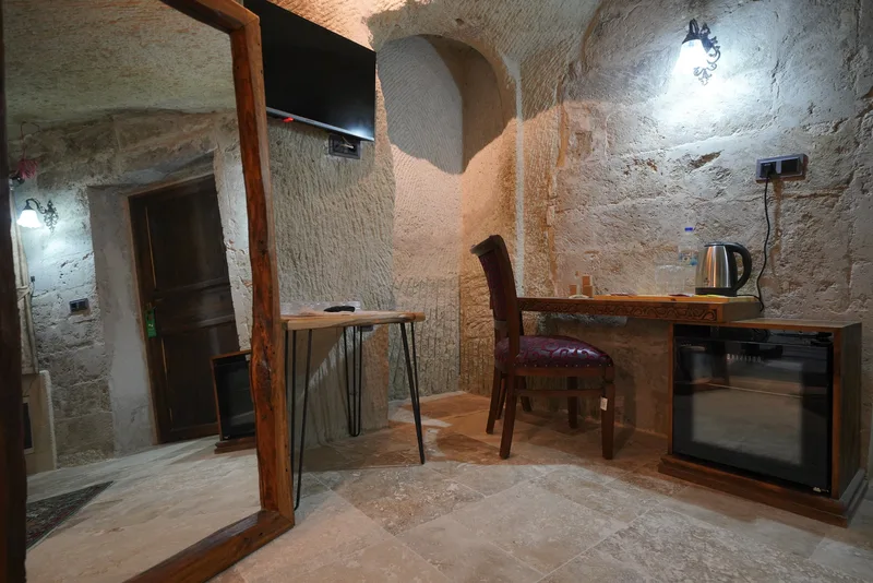 Klasik Mağara Oda